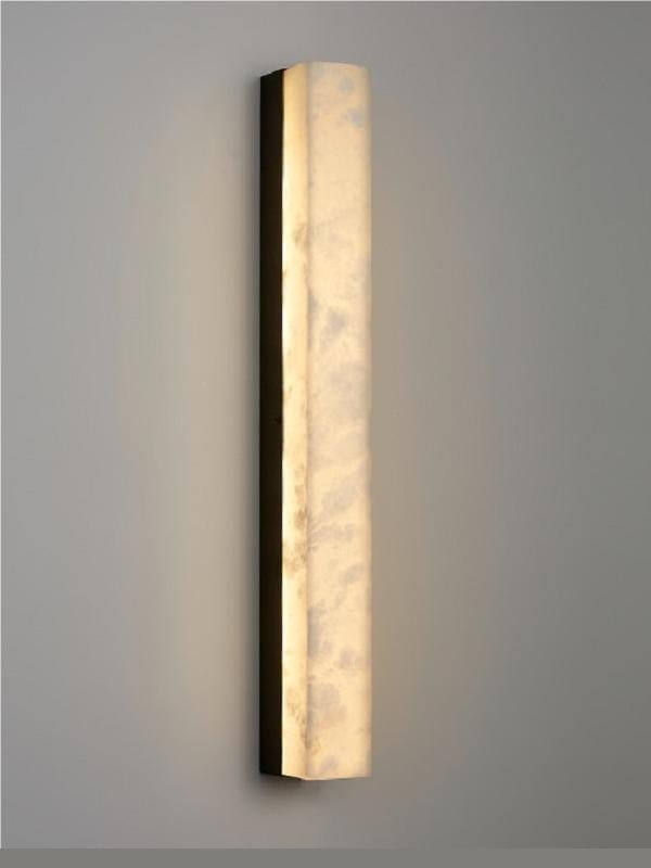 Crystal-clear Tranquil Cuboid Mich Alabaster Wall Lamp